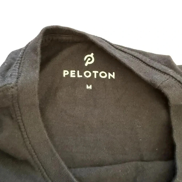 Peloton Black Top T-shirt Tee Century 100 Crew Neck Short Sleeve M - Picture 7 of 8